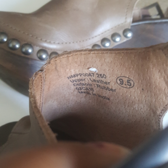 Suede Peep - Picture 5 of 9